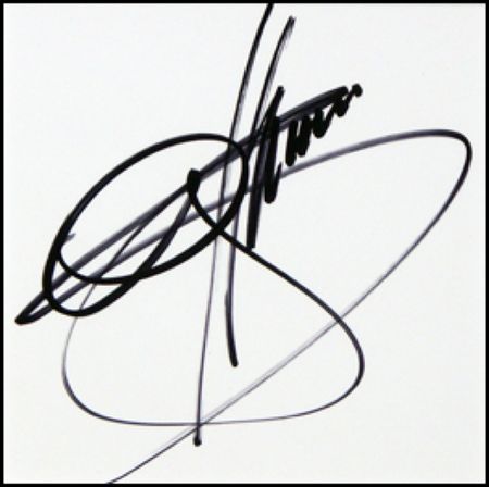 Lot #895 KISS - Image 1