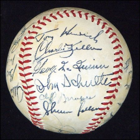 Lot #1661 NY Yankees - Image 2