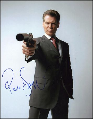 Lot #1194 James Bond: Brosnan, Pierce - Image 2