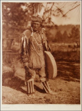 Lot #620  North American Indian - Image 1
