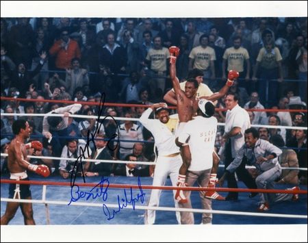 Lot #1525 Boxing - Image 1