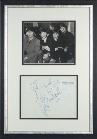 Lot #710 Beatles - Image 3