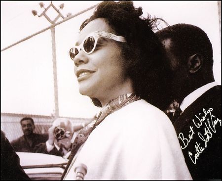 Lot #372 Coretta Scott King - Image 2