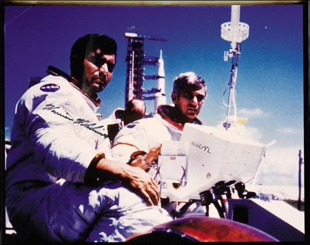Lot #600 Moonwalkers - Image 12