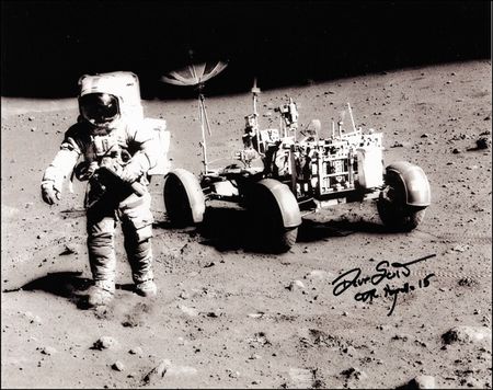 Lot #600 Moonwalkers - Image 7