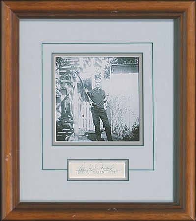 Lot #390 Lee Harvey Oswald - Image 3