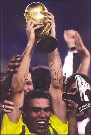 Lot #1501 Brazilian Soccer Stars - Image 1