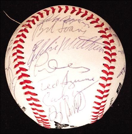 Lot #1456 Baseball Hall of Famers - Image 2