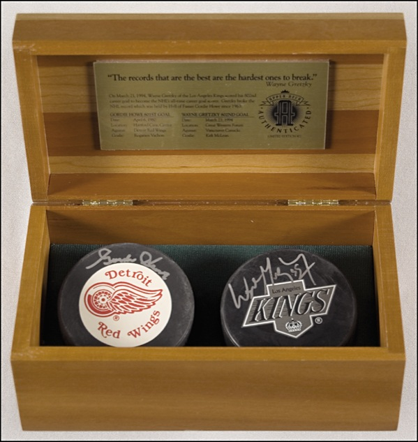 Lot 1454 Wayne Gretzky and Gordie Howe