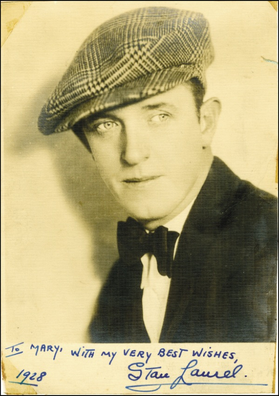 Lot 1140 Stan Laurel