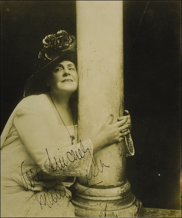 Lot 1023 Marie Dressler