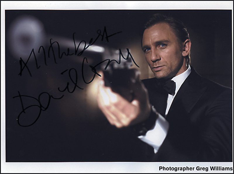 Lot 1105 James Bond: Craig, Daniel