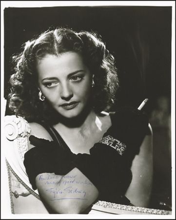 Lot #1285 Vintage Actresses - Image 3