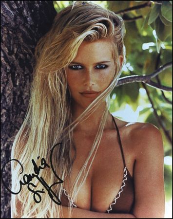 Lot #1238 Claudia Schiffer - Image 3
