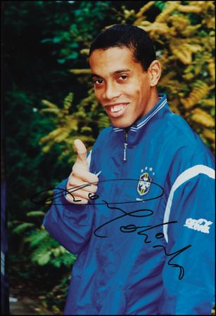 Lot #1393 Brazilian Soccer Stars Whose Names Begin With R - Image 1