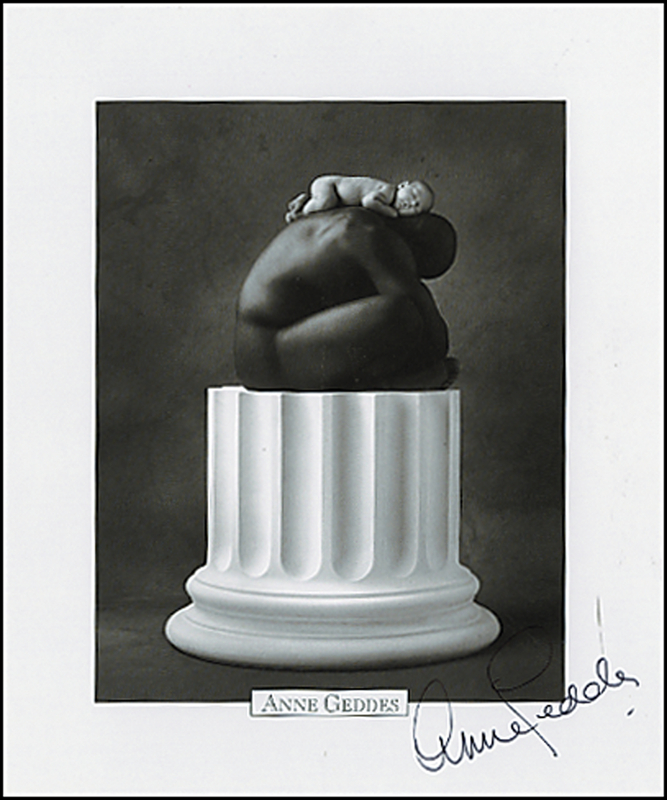 Lot 564 Anne Geddes