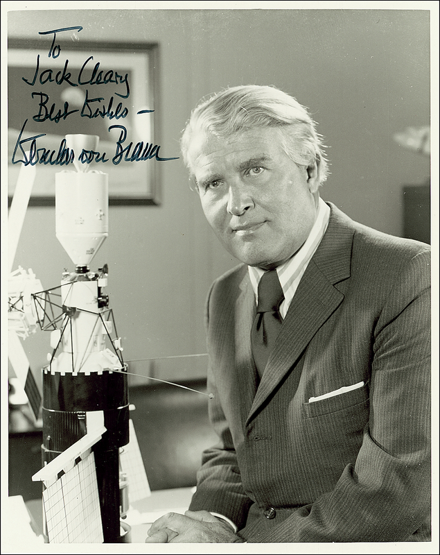 Lot 482 Wernher von Braun