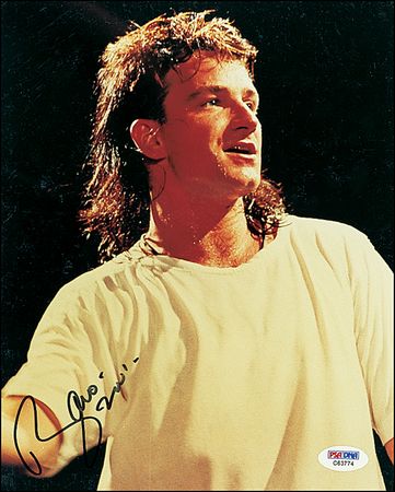 Lot #784 U2: Edge and Bono - Image 2