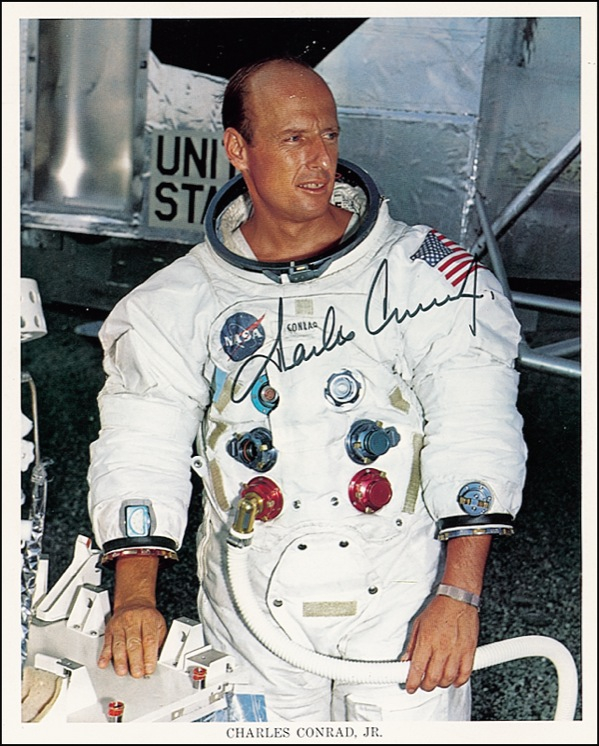 Lot 432 Apollo 12