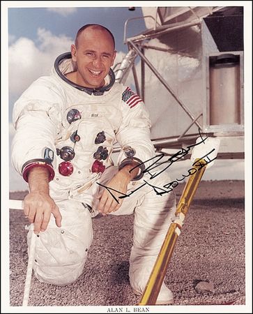 Lot #432 Apollo 12 - Image 3