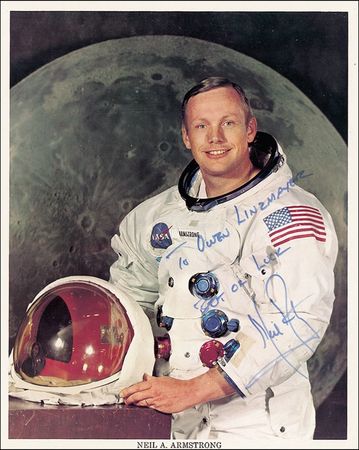 Lot #430 Apollo 11 - Image 2
