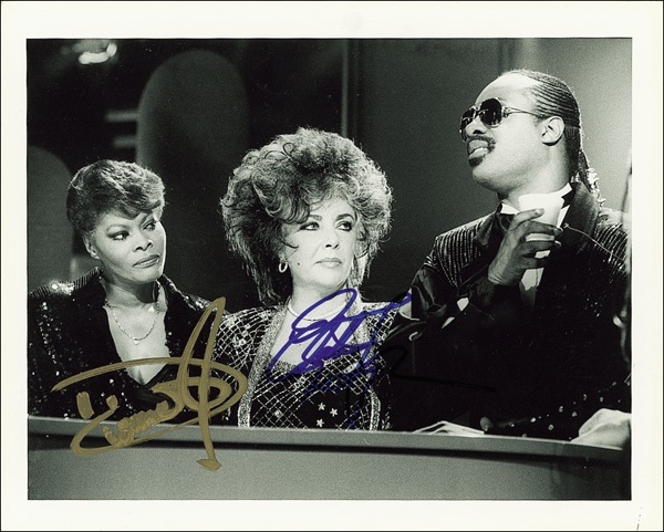 Lot 1245 Elizabeth Taylor and Dionne Warwick