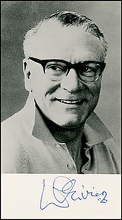 Lot #1154 Laurence Olivier - Image 3