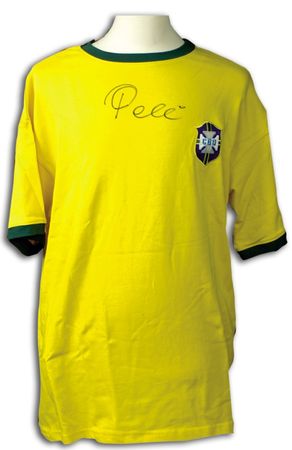 Lot #1490 Pelé - Image 1