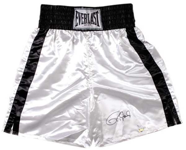 Lot 1385 Roy Jones, Jr.