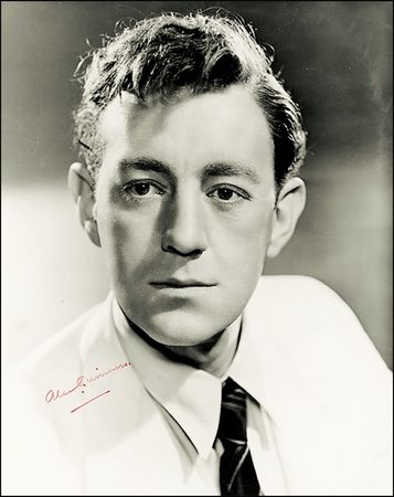 Lot #1043 Alec Guinness - Image 1