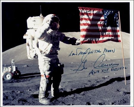 Lot #527 Moonwalkers - Image 5