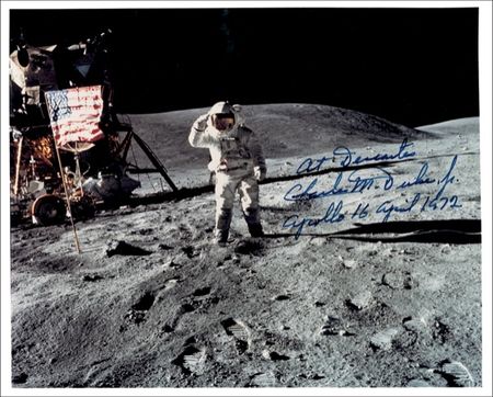 Lot #527 Moonwalkers - Image 6