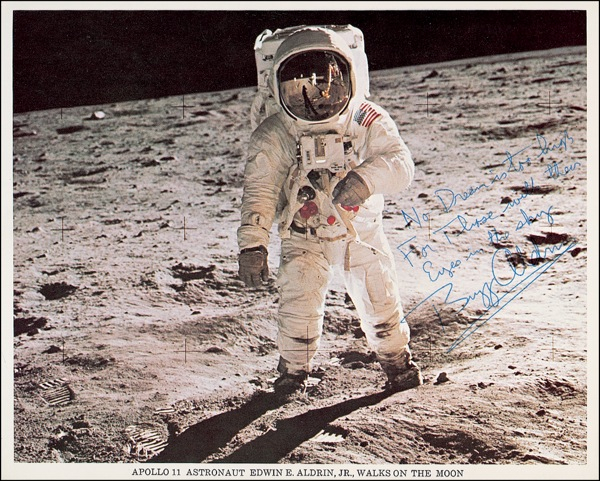 Lot 435 Buzz Aldrin