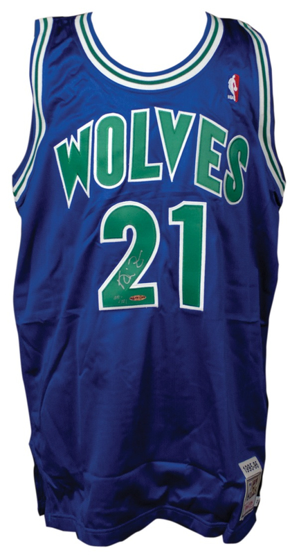 Lot 1425 Kevin Garnett