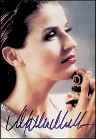 Lot #827 Anne-Sophie Mutter - Image 4