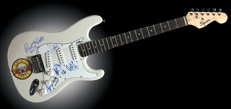 Lot #763 Guns n’ Roses - Image 1