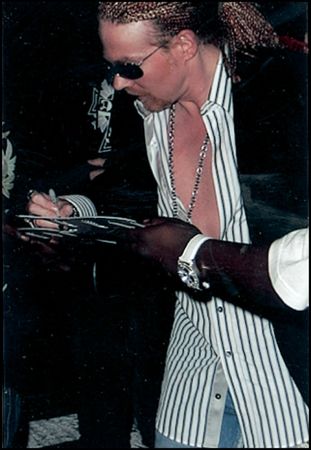 Lot #763 Guns n’ Roses - Image 3
