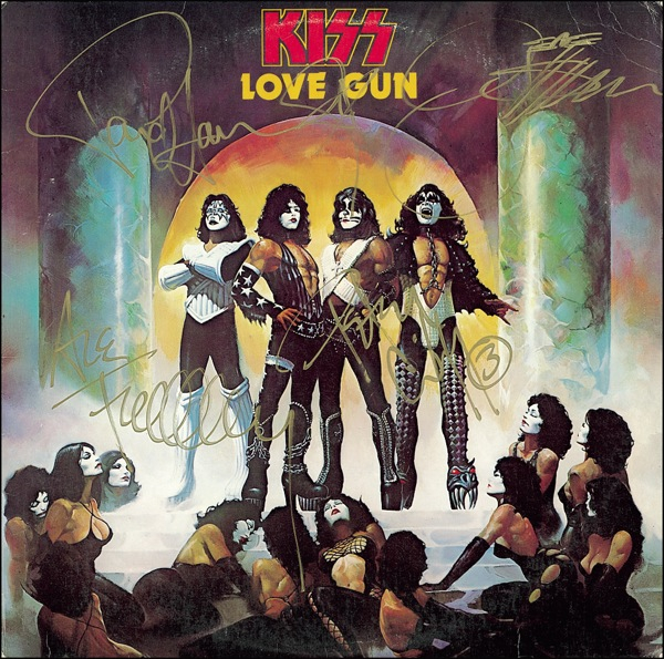 Lot 720 KISS