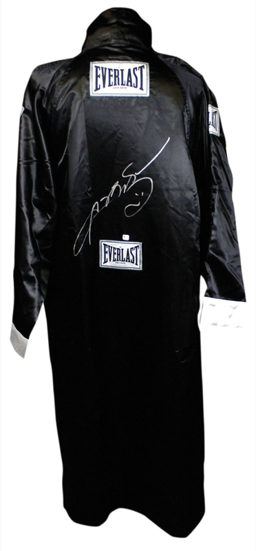 Lot 1390 Sugar Ray Leonard