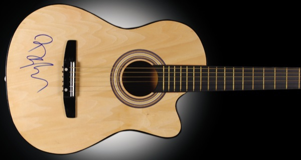 Lot 592 Barry Manilow