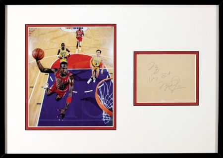 Lot #1318 Michael Jordan - Image 1