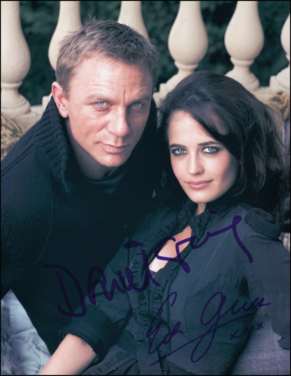 Lot 1000 James Bond: Craig and Green