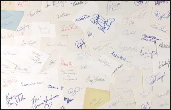 Lot 981 Hollywood Signatures