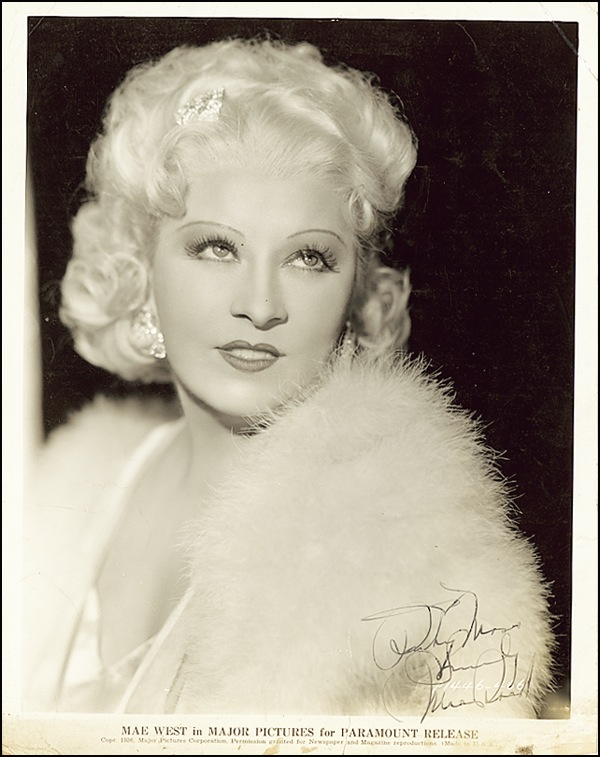 Lot 1195 Mae West