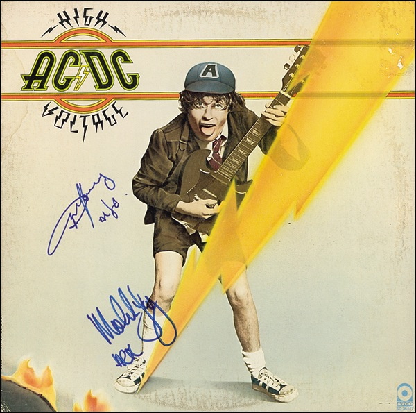 Lot 582 AC/DC