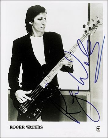Lot #728 Pink Floyd: Waters, Roger - Image 1