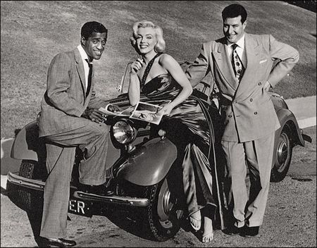 Lot #965 Marilyn Monroe - Image 2