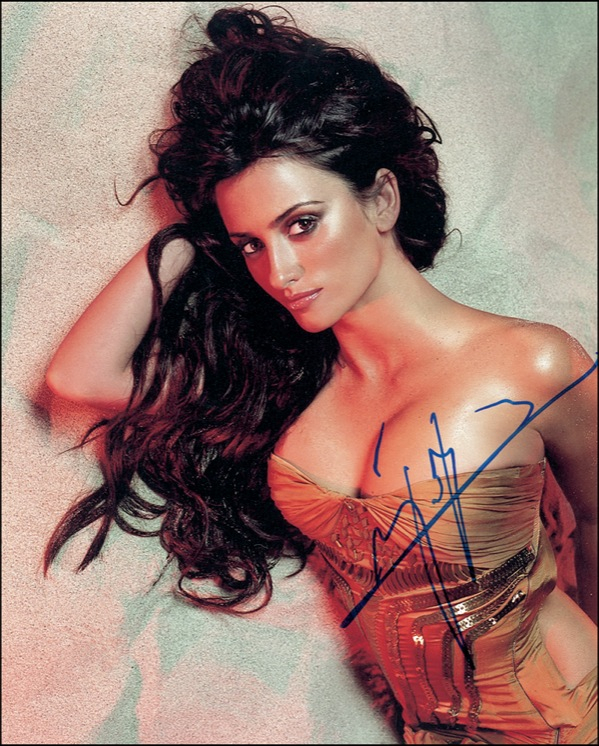 Lot 1006 Penelope Cruz