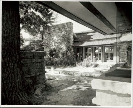 Lot #717 Frank Lloyd Wright - Image 3