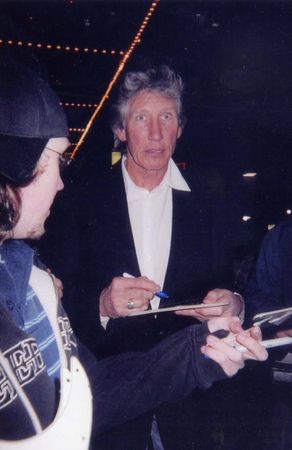 Lot #877 Pink Floyd: Waters, Roger - Image 2